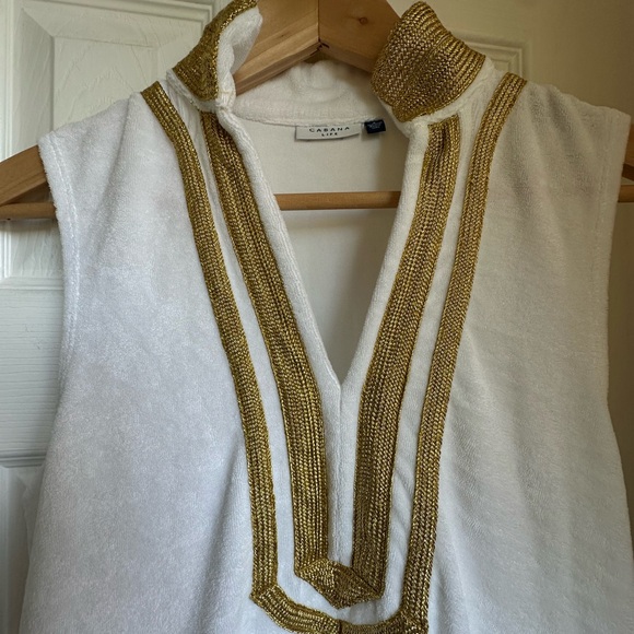 Cabana Life White and Gold Top - Picture 2 of 4